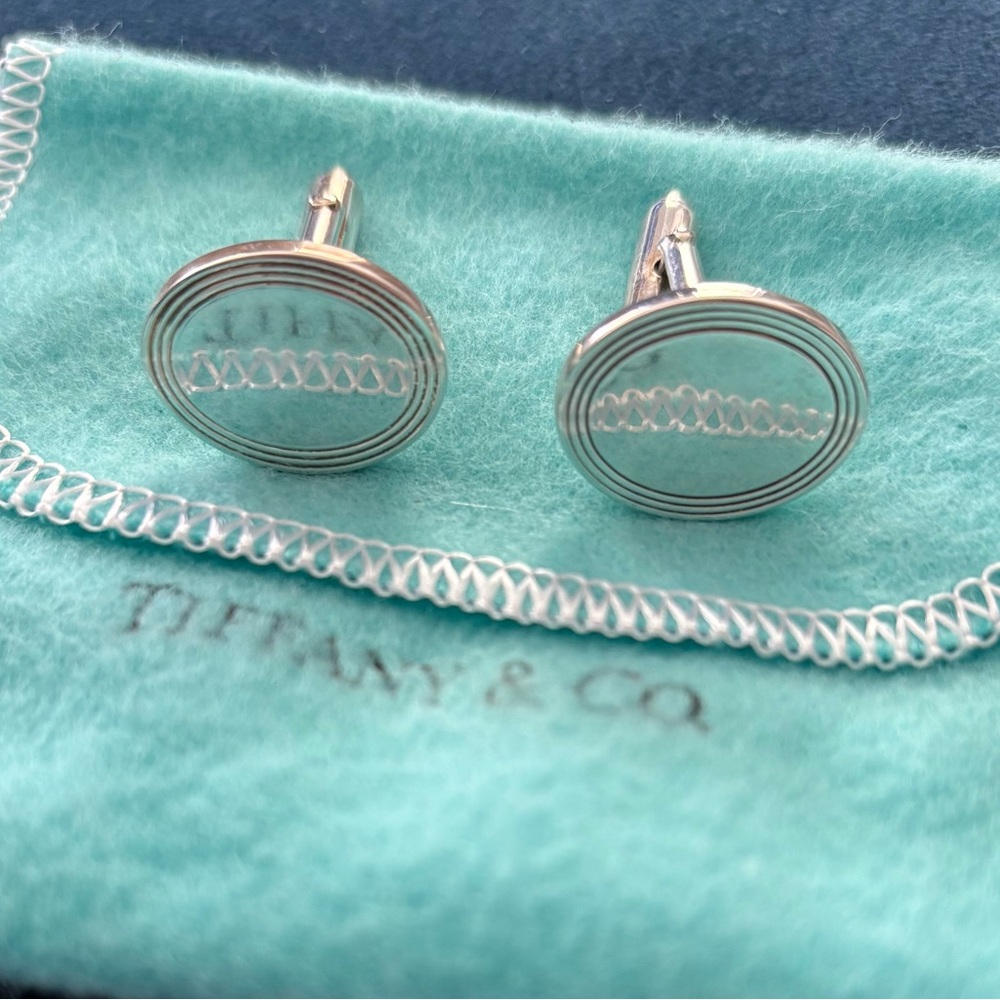 🌹Tiffany & Co Vintage sterling silver mens cuff links - need repair